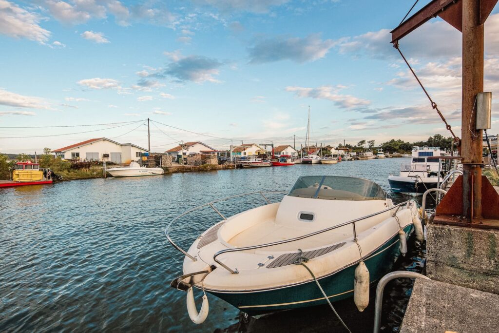 Camping pasteur visiter arès port